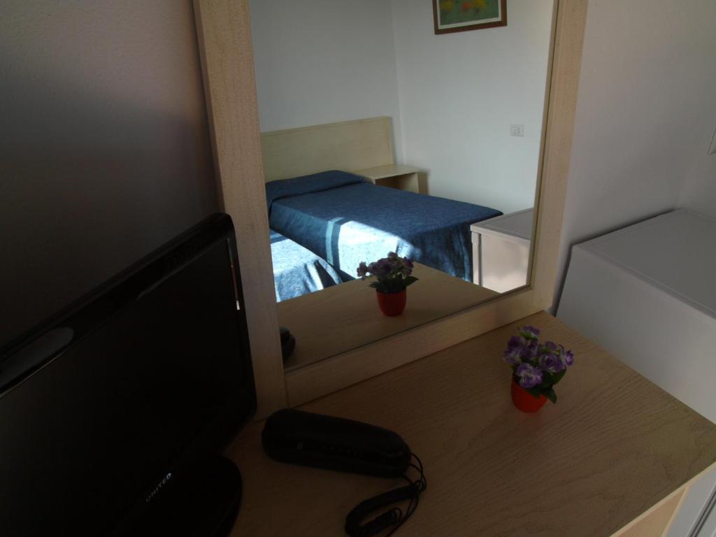 Hostel Marina Кальяри Номер фото